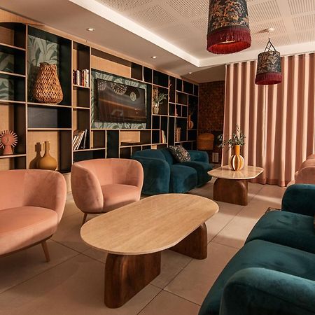 Golden Tulip Sophia Antipolis - Hotel & Spa Вальбон Экстерьер фото