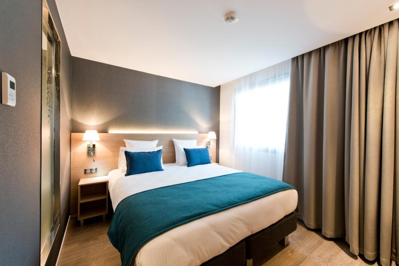 Golden Tulip Sophia Antipolis - Hotel & Spa Вальбон Экстерьер фото