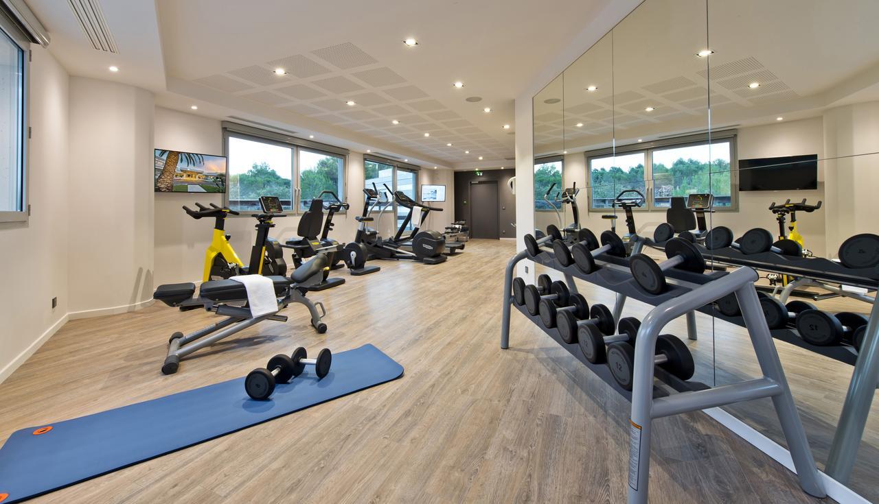 Golden Tulip Sophia Antipolis - Hotel & Spa Вальбон Экстерьер фото
